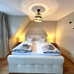 Apartamento Sky & - Endless Sea I Hochwertige, Stilvolle Wohnungen, Strandnah, Boxspringbett, Mit Garten