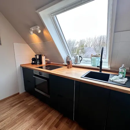 Sky & - Endless Sea I Hochwertige, Stilvolle Wohnungen, Strandnah, Boxspringbett, Mit Garten