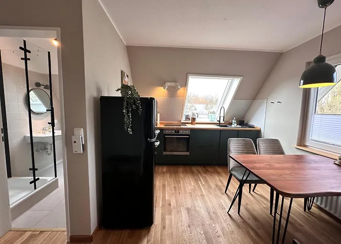 Sky & - Endless Sea I Hochwertige, Stilvolle Wohnungen, Strandnah, Boxspringbett, Mit Garten